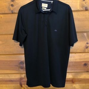 Quicksilver half button t-shirt